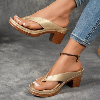 Saskia™ | Orthopedische Slipper met Hak