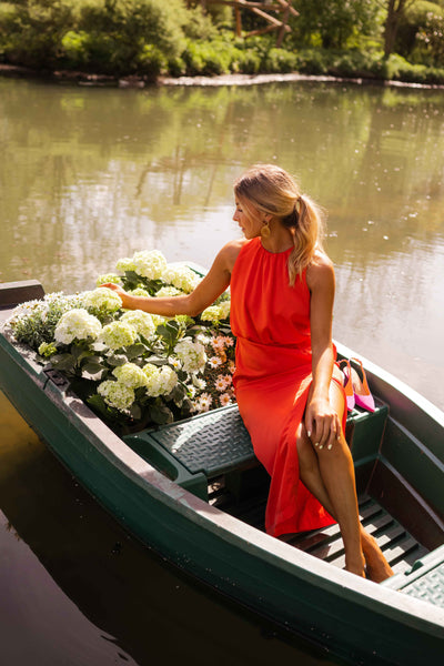 Klaudia - THE MIDI DRESS