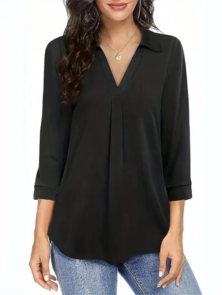 Linnea – Elegant everyday top with V-neck
