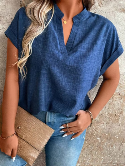 Elinor – Top with Soft Draping and Relaxed V-Neck