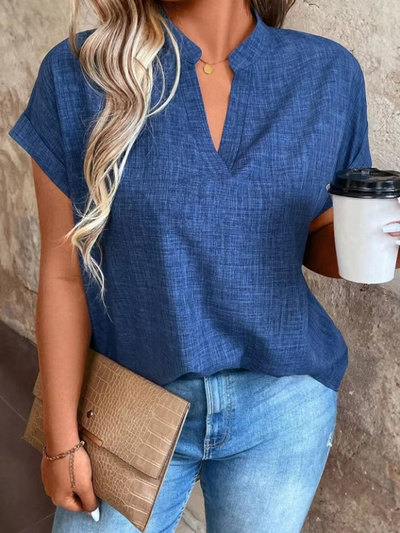 Elinor – Top with Soft Draping and Relaxed V-Neck