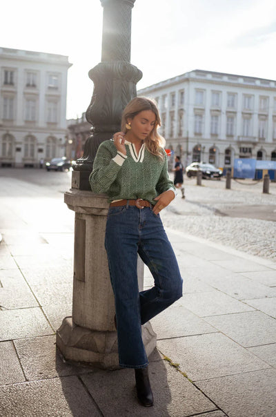 SOPHIE - THE GREEN V-NECK SWEATER