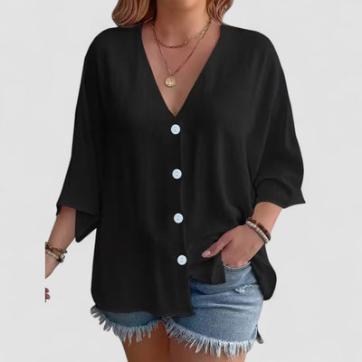Signe – Blouse with Buttons and ¾ Sleeves