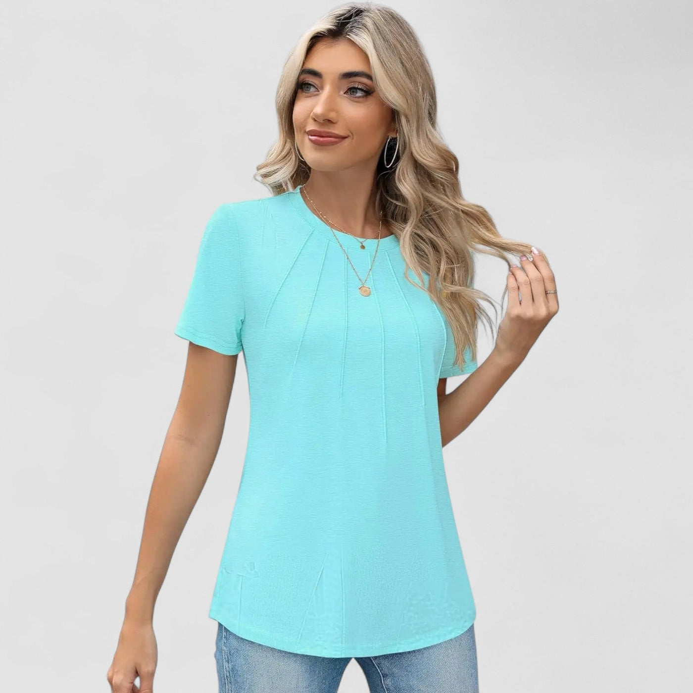 Noelie – Short-Sleeved Top with Seam Details